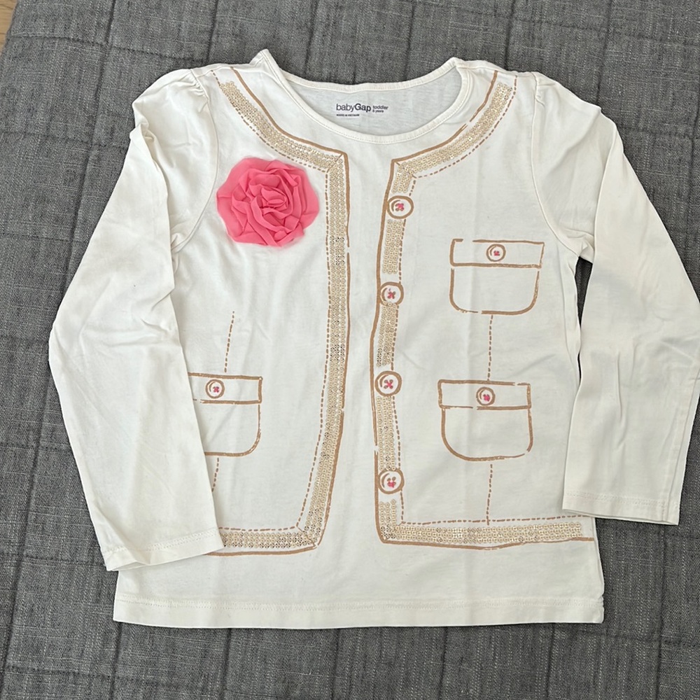 $7 bundle Gap long sleeve shirt size 5